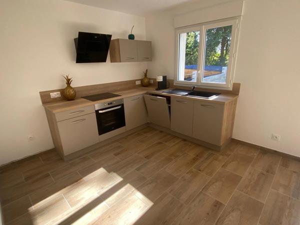 CURZON (85540) 15 MIN DES PLAGES ADORABLE VILLA PLAIN PIED 2015 AVEC 3 CHAMBRES ET GARAGE SUR 850 M²