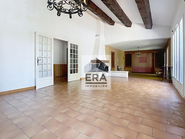 Vente maison familiale avec jardin et piscine MORGIOU 13009