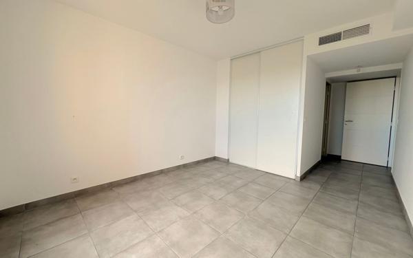 Appartement à vendre    4 pièces • 82 m2 Villeneuve-Loubet