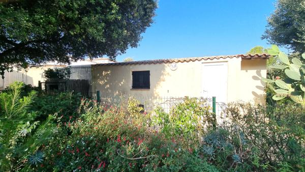 Maison avec 4 chambres et un bureau à UCHAUD (30)