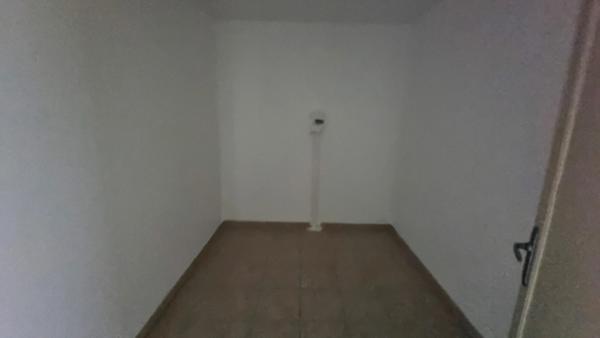 Maison avec 4 chambres et un bureau à UCHAUD (30)