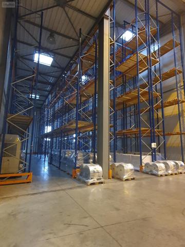 Entrepôt et bureaux à vendre à La-Ferté-Bernard dans la Sarthe (72400), ref : 365