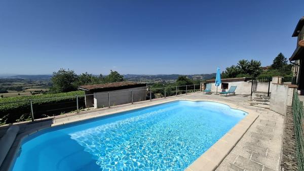 BELLE PROPRIETE ET SA VUE PANORAMIQUE