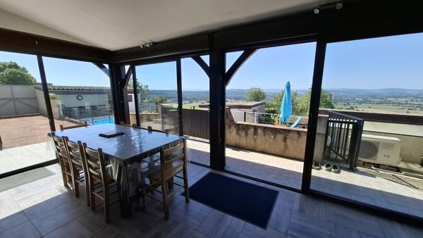 BELLE PROPRIETE ET SA VUE PANORAMIQUE