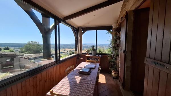 BELLE PROPRIETE ET SA VUE PANORAMIQUE