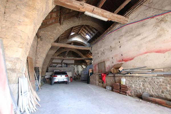 Hôtel Restaurant avec bar Licence IV - Vente murs et fonds - Axe A75