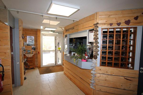 Hôtel Restaurant avec bar Licence IV - Vente murs et fonds - Axe A75