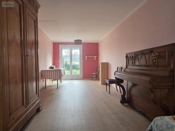 Maison à vendre à Château-Gontier-sur-Mayenne en Mayenne (53200), ref : 53073-1738