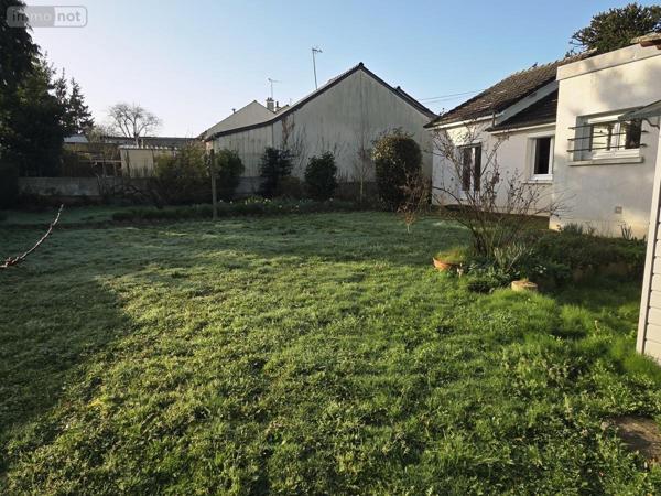 Maison à vendre à Château-Gontier-sur-Mayenne en Mayenne (53200), ref : 53073-1738