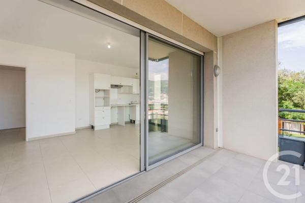 Appartement F2 à vendre  2 pièces - 38,94 m 2   NICE  - 06