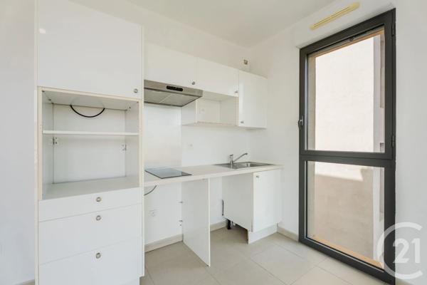 Appartement F2 à vendre  2 pièces - 38,94 m 2   NICE  - 06