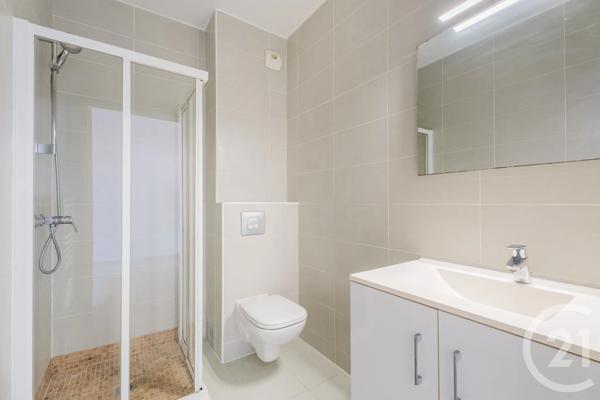 Appartement F2 à vendre  2 pièces - 38,94 m 2   NICE  - 06