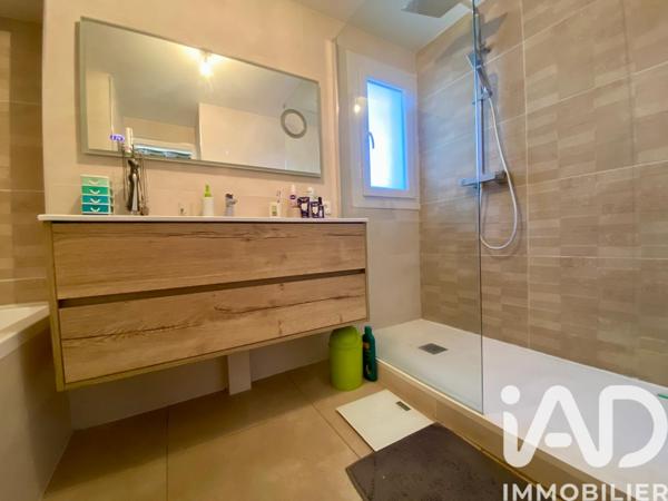 Maison à vendre 5 pièces 107 m² Saint-Estève