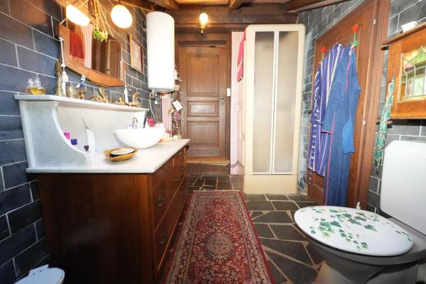 Maison 189 m², 8 pièces , 5 chambres, 1528m² de terrain