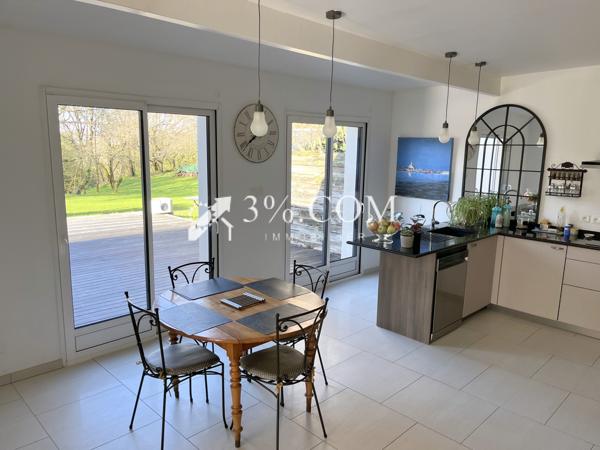 Maison 6 pièce(s) 4 chambre(s) 194 m²