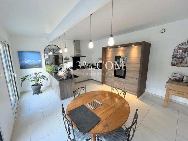 Maison 6 pièce(s) 4 chambre(s) 194 m²