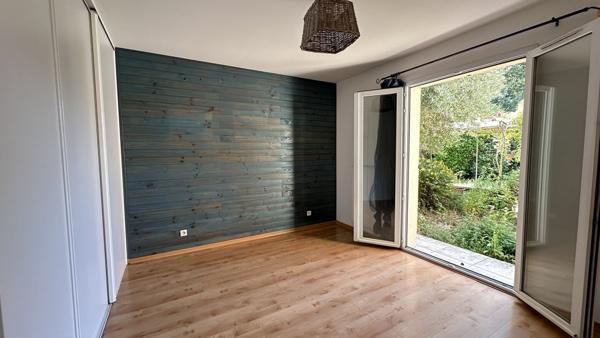 Maison de 140m² avec 3 chambres + 1 Bureau, garage et piscine