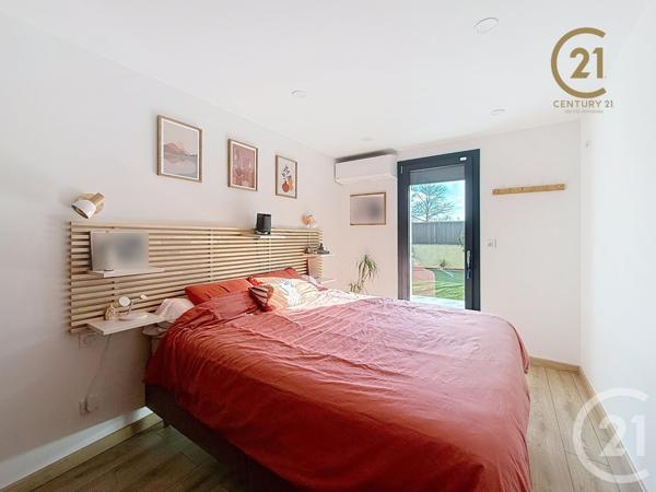 Appartement F3 à vendre  3 pièces - 62 m2 ST GENIS LAVAL - 69