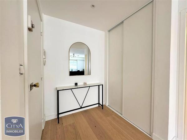 Appartement à louer 2 pièces 53.06m² Lille (59000)