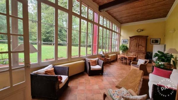 MAISON DE MAITRE  412M2 + 6200M2 DE PARC