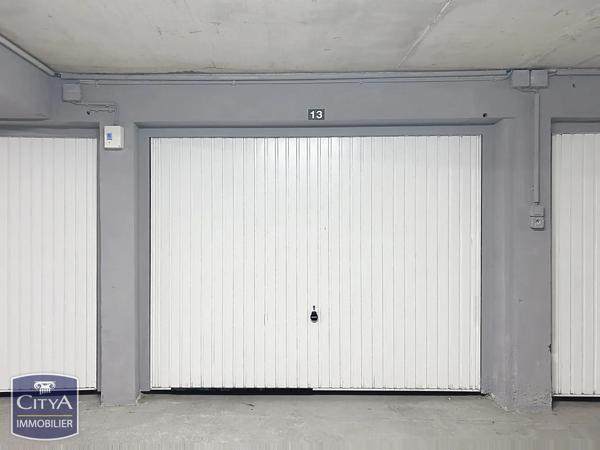 Parking à vendre 16m² Saint-Raphaël (83700)