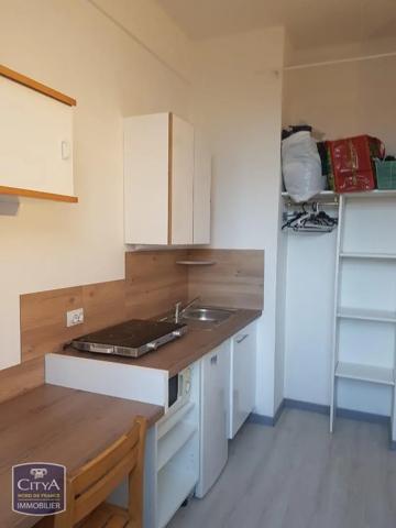 Appartement à louer 1 pièce 14.24m² Lille (59800)