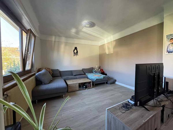 Maison - 5 pièces - 100 m²