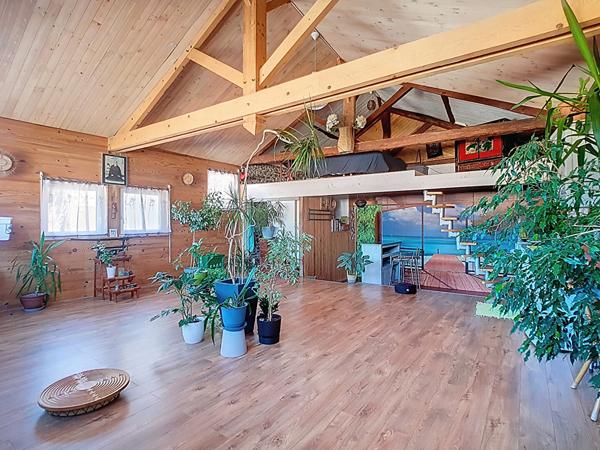 A VENDRE - PAU Quartier Saint Dominique - appartement de 141 m² - 6 pièces - terrasse