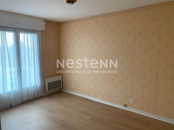 Appartement Bressuire 3 pièce(s) 72.85 m2 avec cave et un emplacement de parking