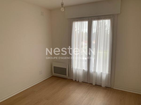 Appartement Bressuire 3 pièce(s) 72.85 m2 avec cave et un emplacement de parking