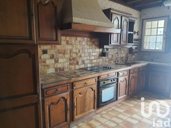 Maison à vendre 7 pièces 144 m² Saint-Jean-d'Angély