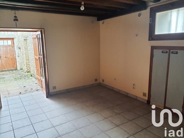 Maison à vendre 7 pièces 144 m² Saint-Jean-d'Angély