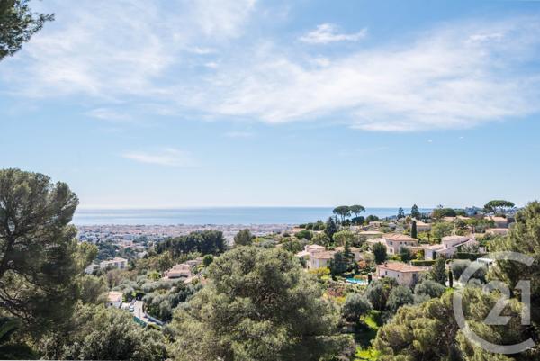 Appartement F4 à vendre  4 pièces - 216,09 m2 NICE - 06