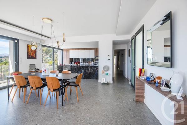 Appartement F4 à vendre  4 pièces - 216,09 m2 NICE - 06