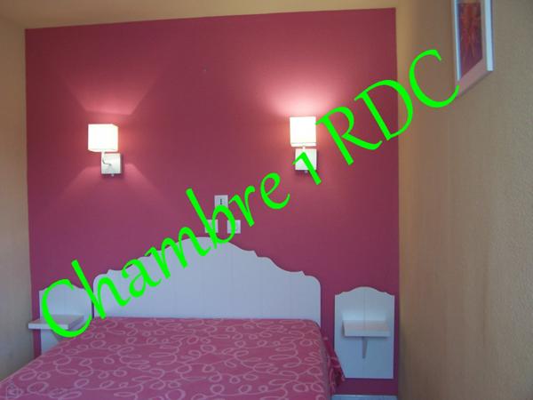 Joli pavillon T3 de 40m2 environ avec terrasse dans résidence avec piscine