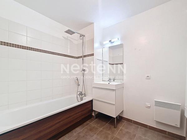 Appartement Bois d'Arcy 3 pièces 62m² avec balcon