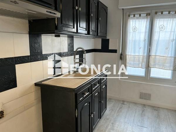 Location Appartement 2 pièces 45.8 m² - 2/4 PLACE DE FERMAT Reims 51100