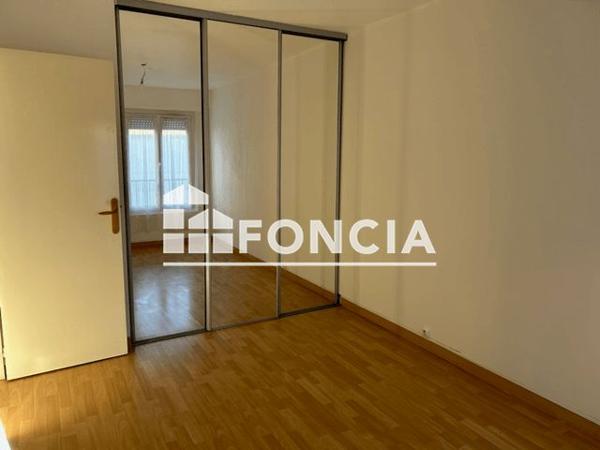 Location Appartement 2 pièces 45.8 m² - 2/4 PLACE DE FERMAT Reims 51100