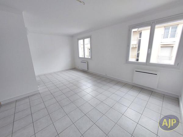 Location appartement Nantes : 531 € - AJP Immobilier Nantes Rond-Point de Rennes