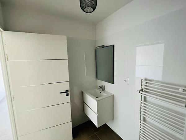 FOLELLI : appartement T2 (41 m²) en location