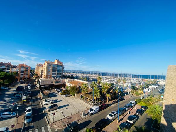 Rare à La Gavine Appartement Duplex 3 pièces, 2 terrasses, garage fermée