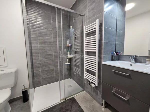 Location Appartement 2 pièces 44 m2 à Morestel