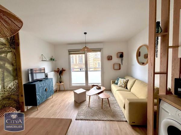 Appartement à louer 1 pièce 26.03m²