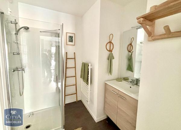 Appartement à louer 1 pièce 26.03m²