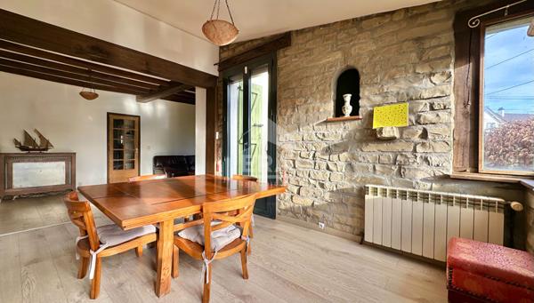 MAISON 122 M² ? ATHIS MONS, SECTEUR CALME ET BEAUX VOLUMES