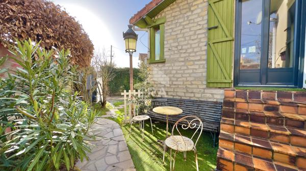 MAISON 122 M² ? ATHIS MONS, SECTEUR CALME ET BEAUX VOLUMES