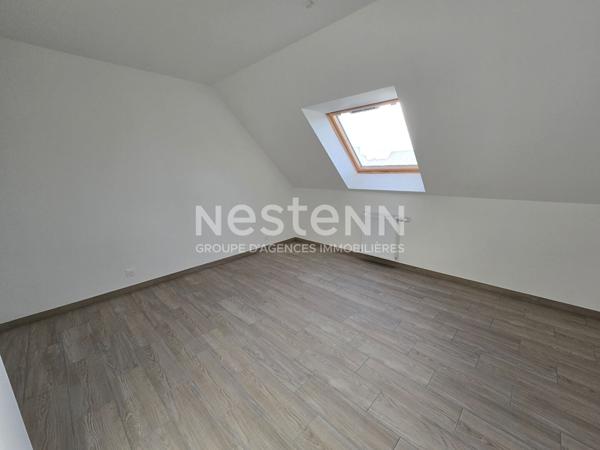 Contemporaine neuve Sarzeau bourg d'une superficie de 110 m²