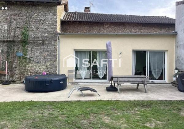 Corps de ferme en pierres avec capacité de surface habitable évolutive !