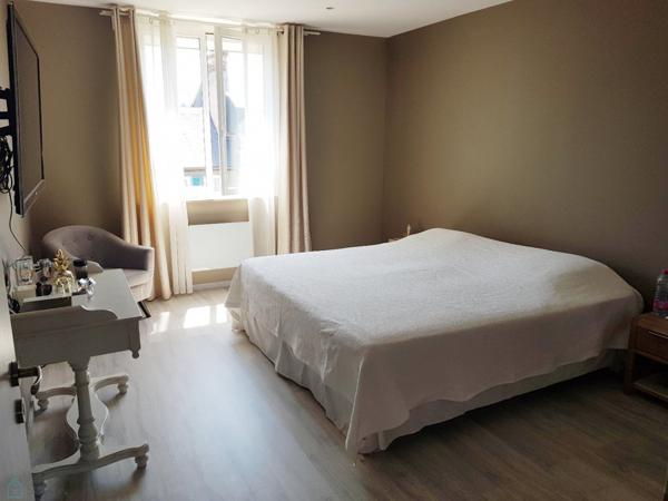 MAISON TYPE LOFT AVEC JARDIN - EVREUX CENTRE-VILLE