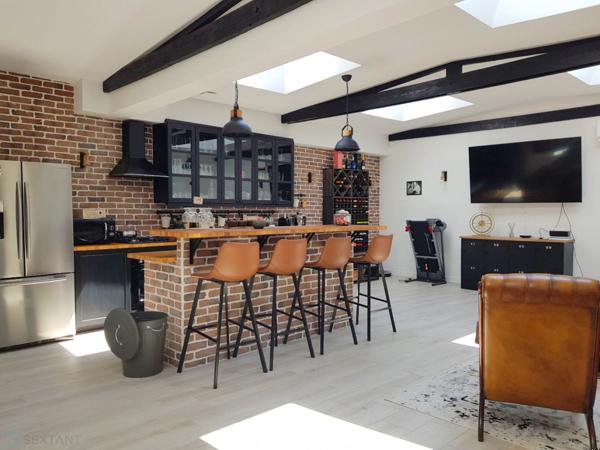 MAISON TYPE LOFT AVEC JARDIN - EVREUX CENTRE-VILLE